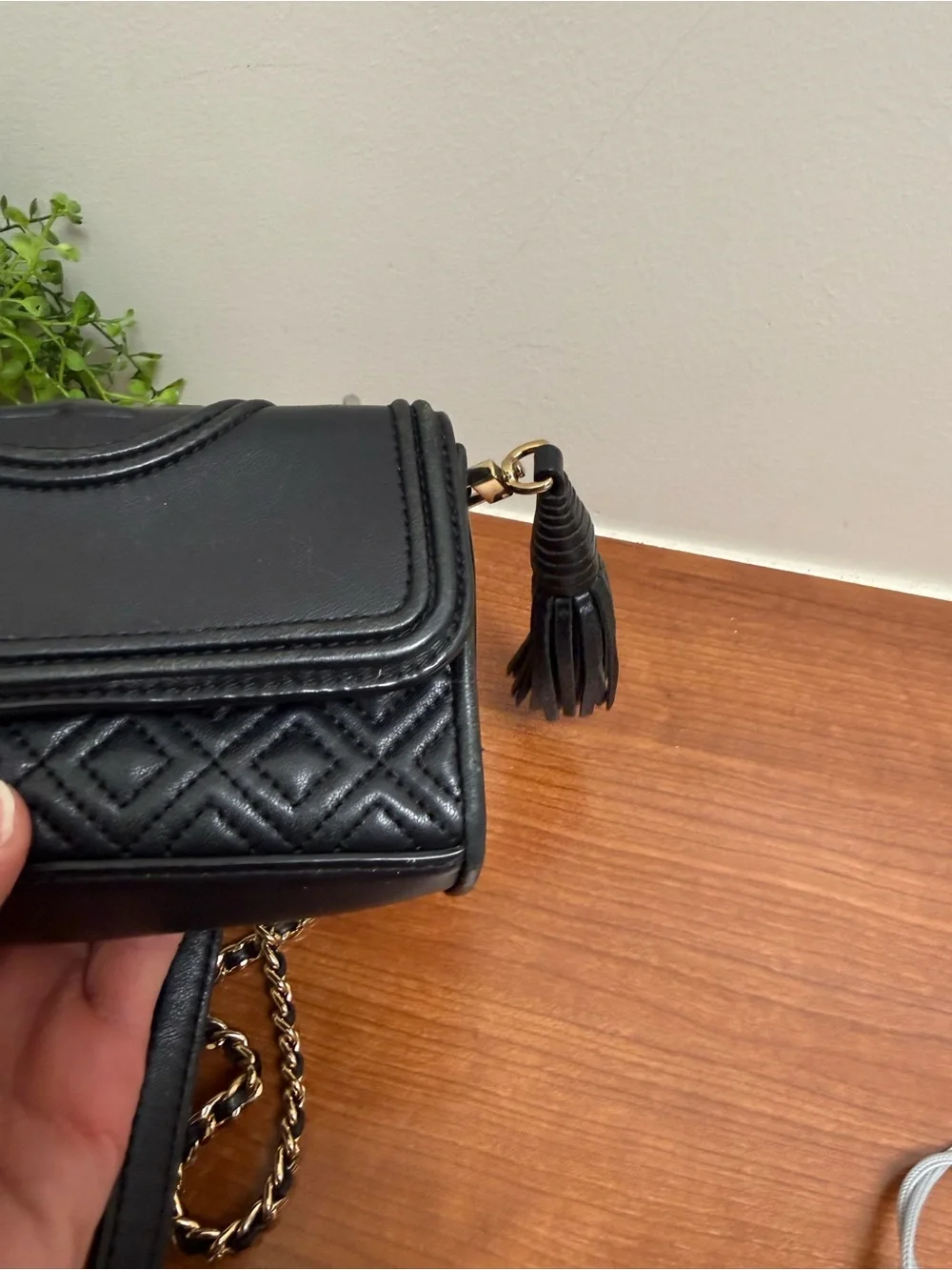 Tory Burch Women's Black Leather Small Fleming Convertible Shoulder Bag EUC